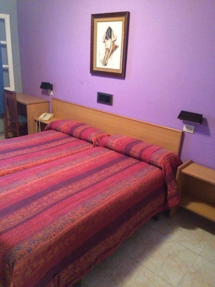 Hostal San Paio 라바콜라 외부 사진